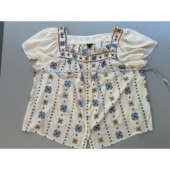 Torrid Embroidered Linen Rayon Boho Square Neck Short Sleeve Top - Size 4 4XL - Picture 2 of 5